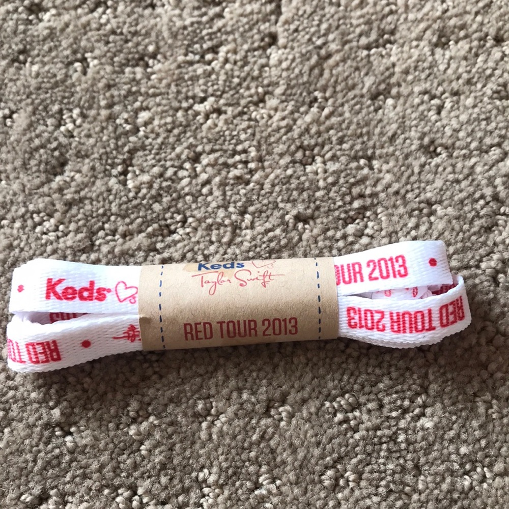 Taylor Swift/Keds red tour shoelaces